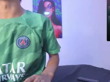harrytwink18 from Chaturbate