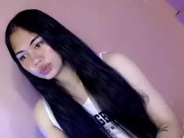 Heart_of_asia from Chaturbate