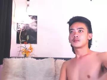 Heavenlyhugecockx from Chaturbate