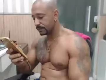 hebertgomes from Chaturbate