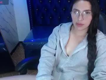 helaluxe_v from Chaturbate is Freechat