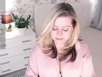 Helenbonham from Chaturbate