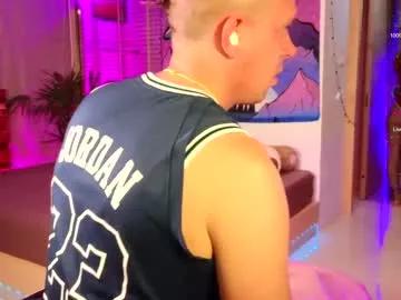 hella_hardcor from Chaturbate