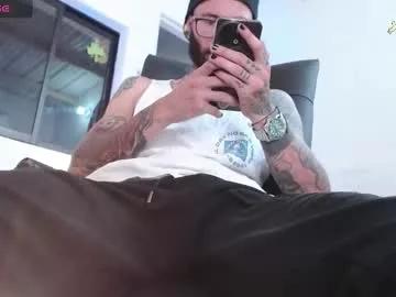 helldoors87 from Chaturbate