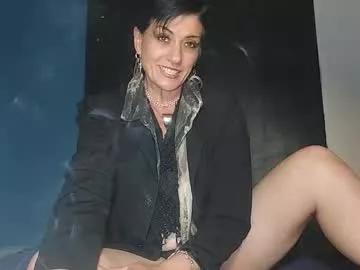 hellocleo40 from Chaturbate