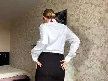 Hermiladziekan from Chaturbate