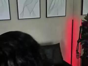 Hexavelle from Chaturbate