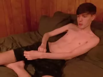 Freechat heyitsyourboy on Chaturbate