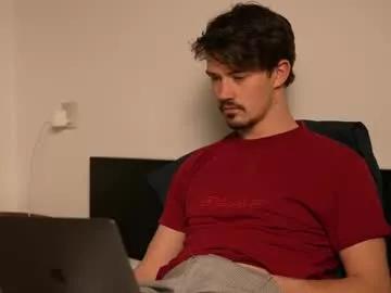 hiimpeter from Chaturbate