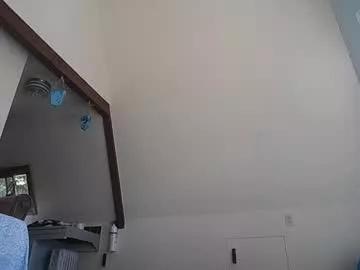 hippiezen from Chaturbate
