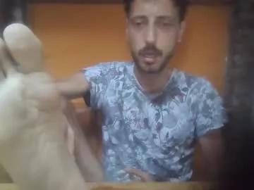 Hitmenoww from Chaturbate