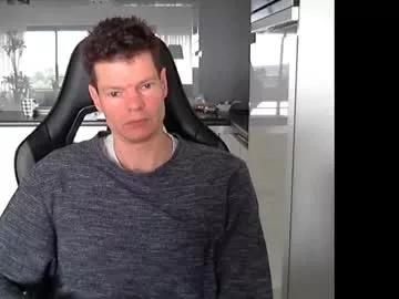 hollandron from Chaturbate