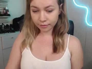 holly_bb95 from Chaturbate is Freechat