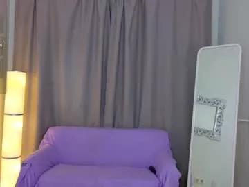 holly_kittenss from Chaturbate