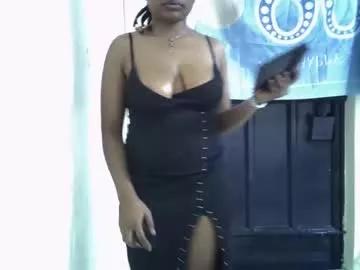 Holly_molly11 from Chaturbate