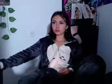 holly_rose69 from Chaturbate