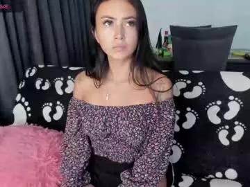 holly_rose69 from Chaturbate