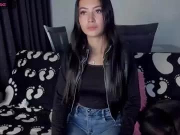 holly_rose69 from Chaturbate