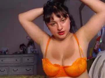 hollybabykitty from Chaturbate
