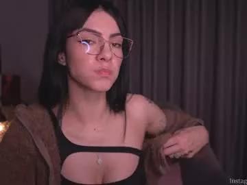hollylinder_ from Chaturbate