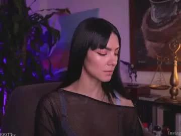 hollylinder_ from Chaturbate