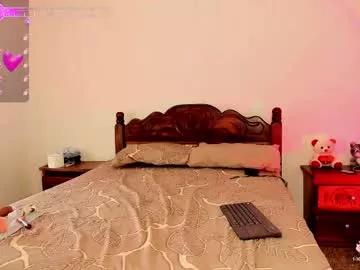 hollymollyxoxo from Chaturbate