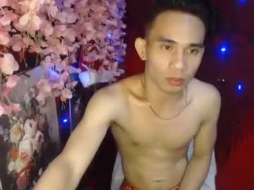 Freechat hotasianguyxxx on Chaturbate