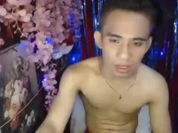 Freechat hotasianguyxxx on Chaturbate