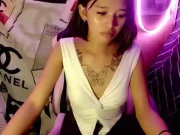 Hotgirlronaxx from Chaturbate