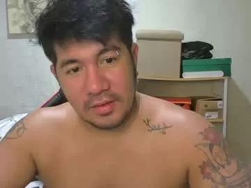 hothunkybear23 from Chaturbate