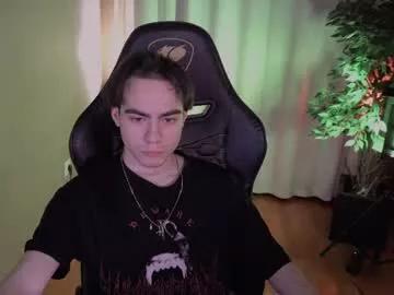 hothunterr from Chaturbate