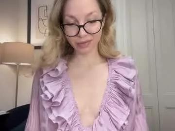 hottymilana from Chaturbate
