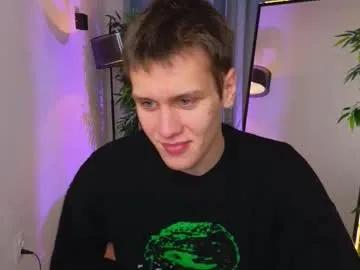 Hun1er_steele from Chaturbate