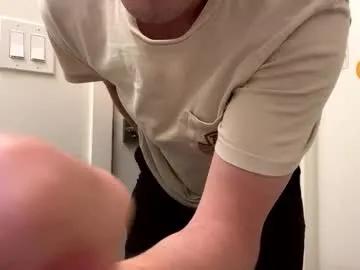 Hung_and_horny1005 from Chaturbate