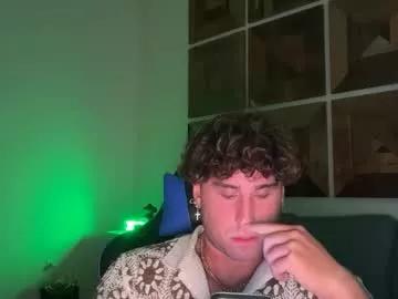 Hungkingg22 from Chaturbate