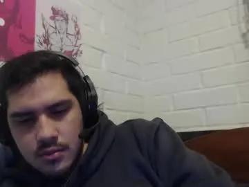 Hungweeb from Chaturbate