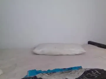 Freechat hunnytease on Chaturbate