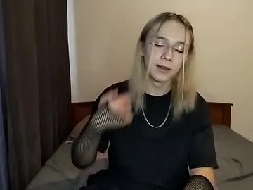 Freechat icebenz on Chaturbate