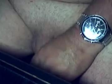 ikissuuuu from Chaturbate