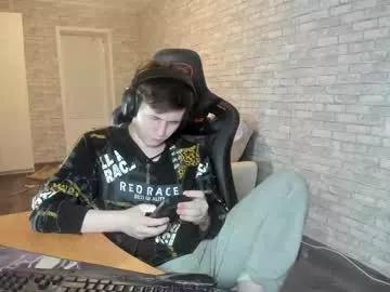 iliaskrislove from Chaturbate