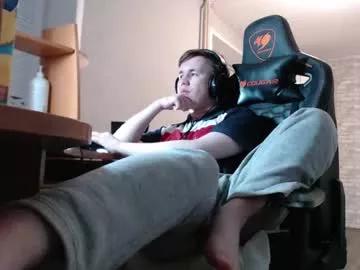 iliaskrisloveee from Chaturbate