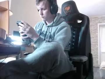 iliaskrisloveee from Chaturbate