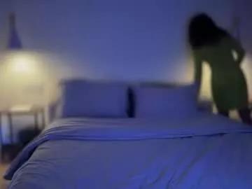 illaroom from Chaturbate