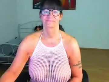 Illymaus from Chaturbate