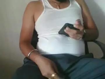 indianlover1433 from Chaturbate