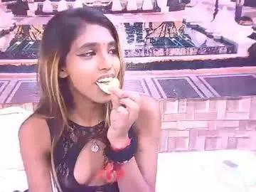 indiansexyslender4u2luv from Chaturbate