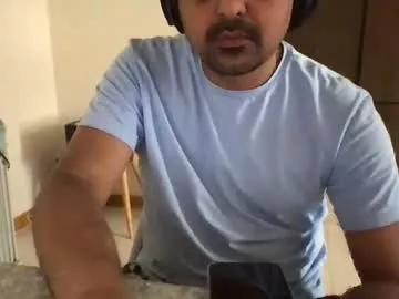 indianuncladboy from Chaturbate