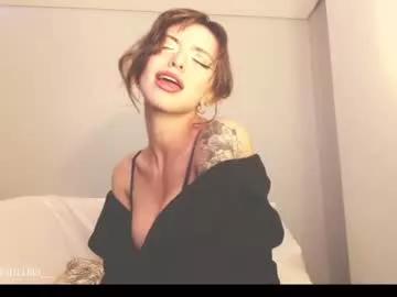 indigoxayah from Chaturbate