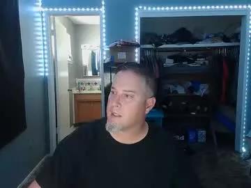ineedlove1277 from Chaturbate