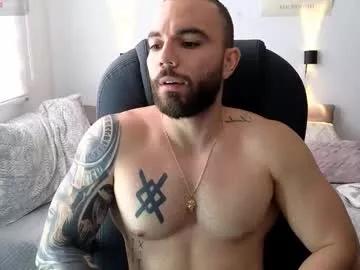 isaac_carter from Chaturbate